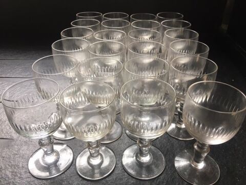 24 Verres à Porto soufflés vintage 150 Nice (06)