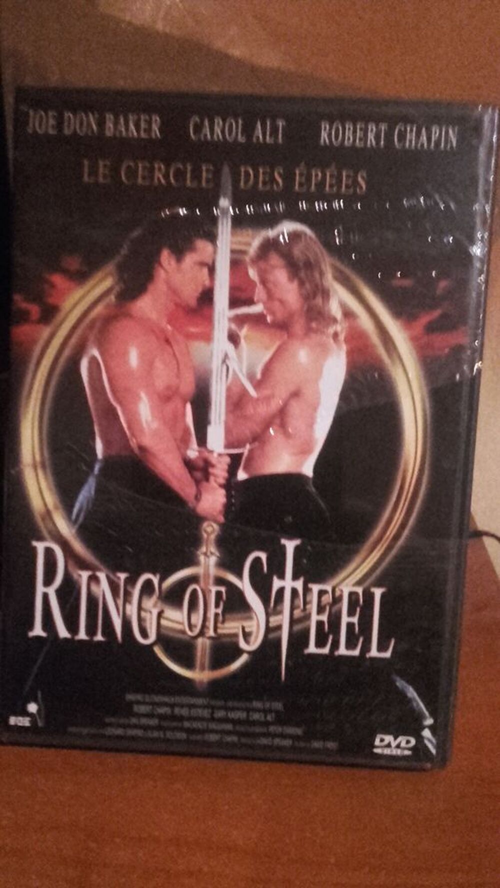 DVD 
Ring of steel.
Fugitive mind DVD et blu-ray