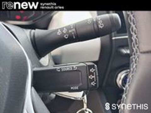 Clio V Clio E-Tech full hybrid 145 Evolution 2023 occasion 13200 Arles