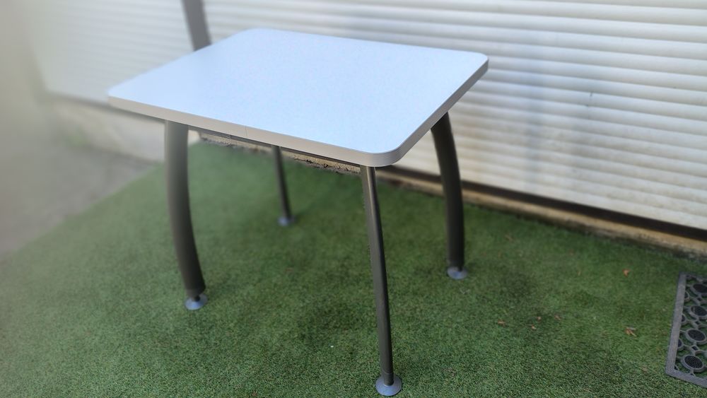Table desserte pieds gigogne Meubles