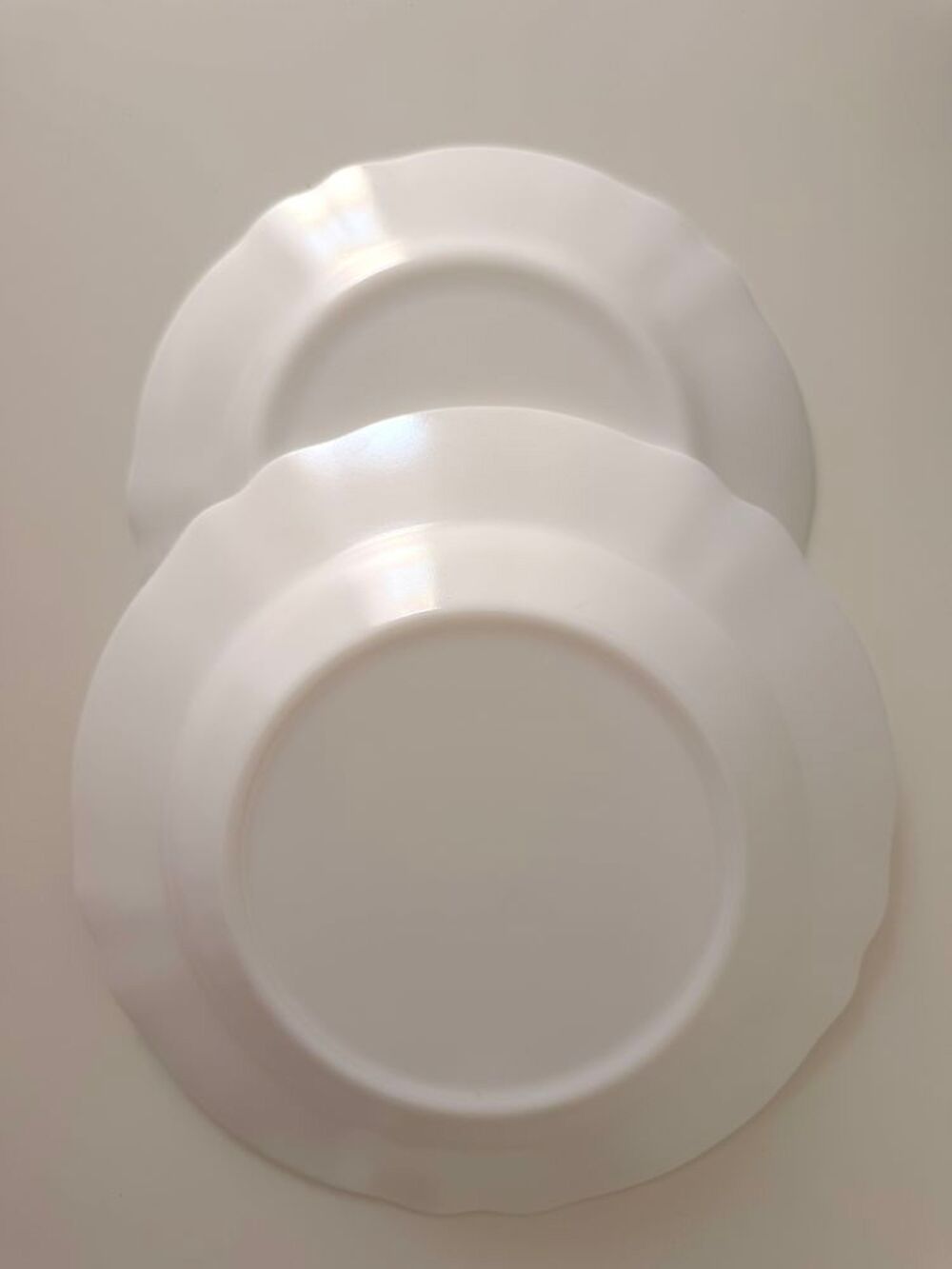 Lot de 10 assiettes creuses et 10 assiettes &agrave; dessert blanch Cuisine