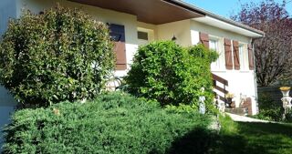  Maison à vendre 10 pièces 137 m²