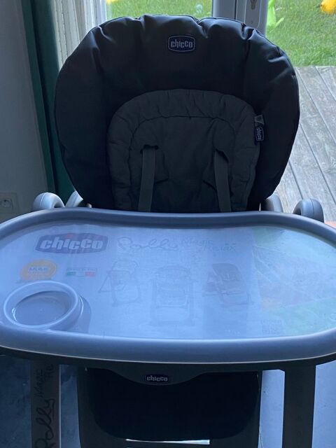 Chaise haute Chicco 48 La Roquette-sur-Siagne (06)
