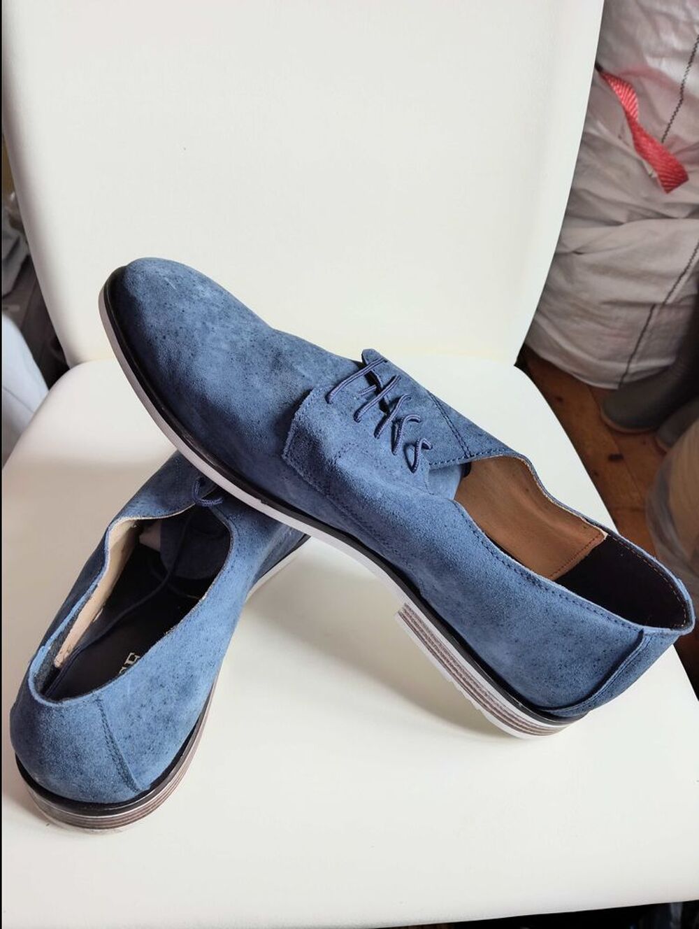 chaussures Idrese. Taille 45. Neuves Chaussures