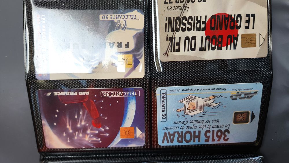 Lot de 4 t&eacute;l&eacute;cartes 