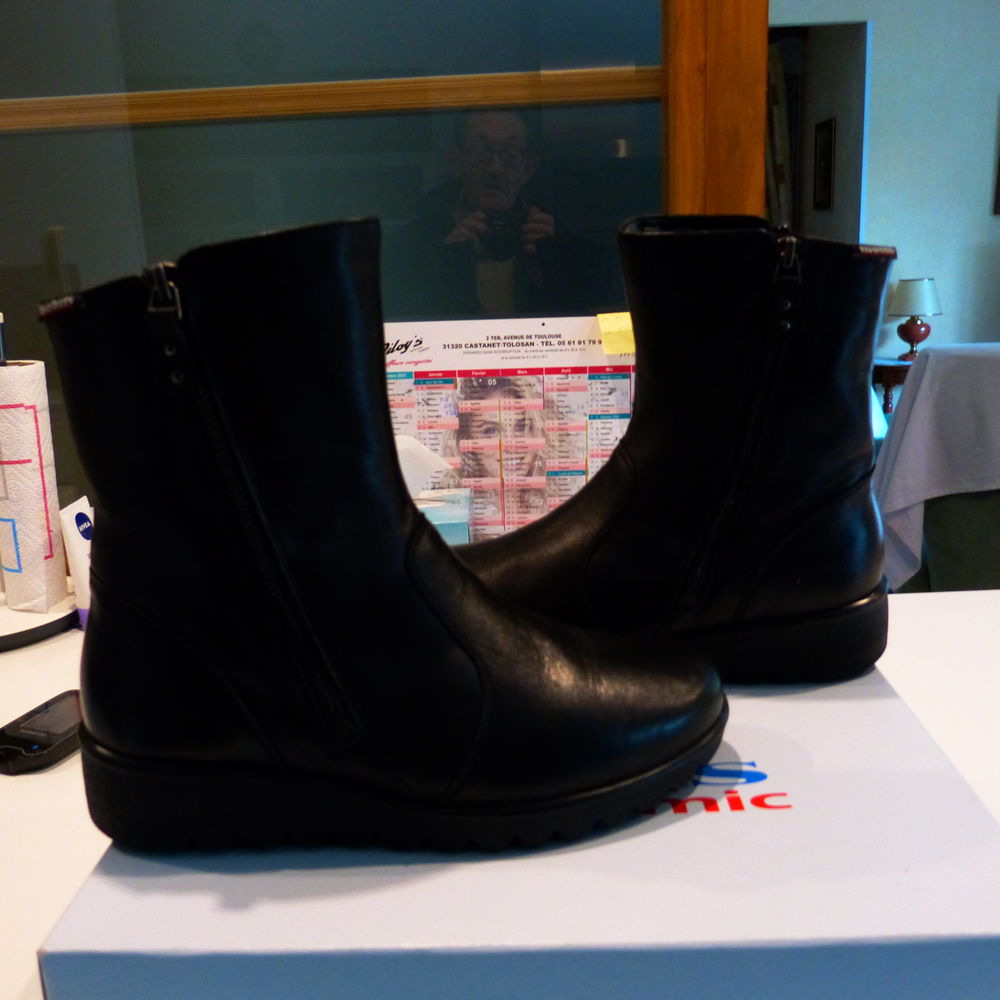 bottines famme trop petites pour son pied, Chaussures