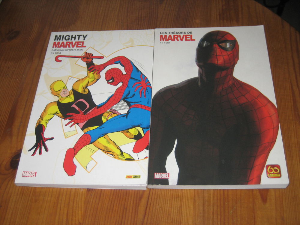 lot les tr&eacute;sor de marvel 4+ mighty marvel 3 PANINI comics en fran&ccedil;ais Livres et BD