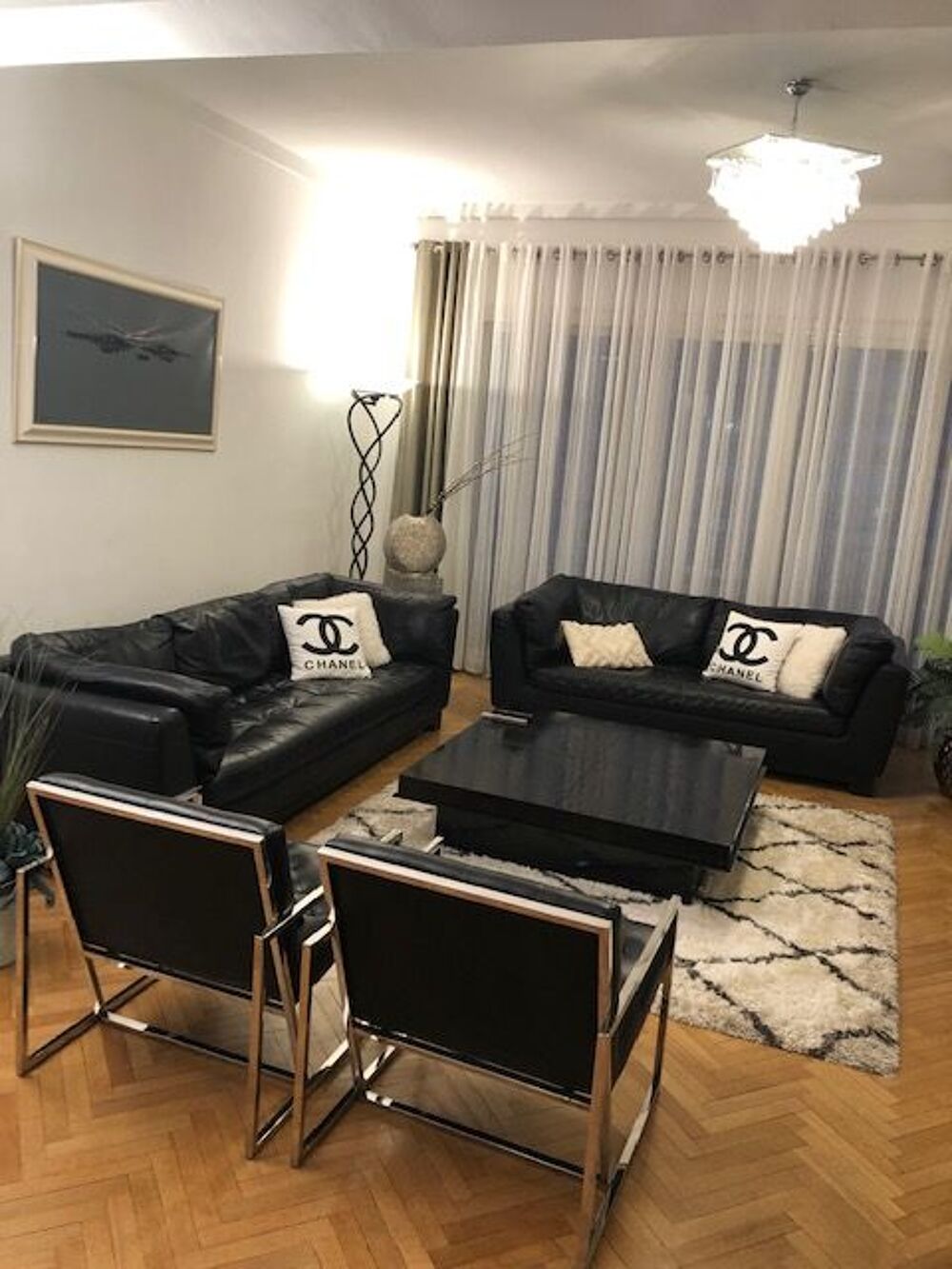 Canap&eacute;s cuir Noir Roche et Bobois Meubles