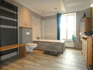  Maison � vendre 6 pi�ces 230 m�