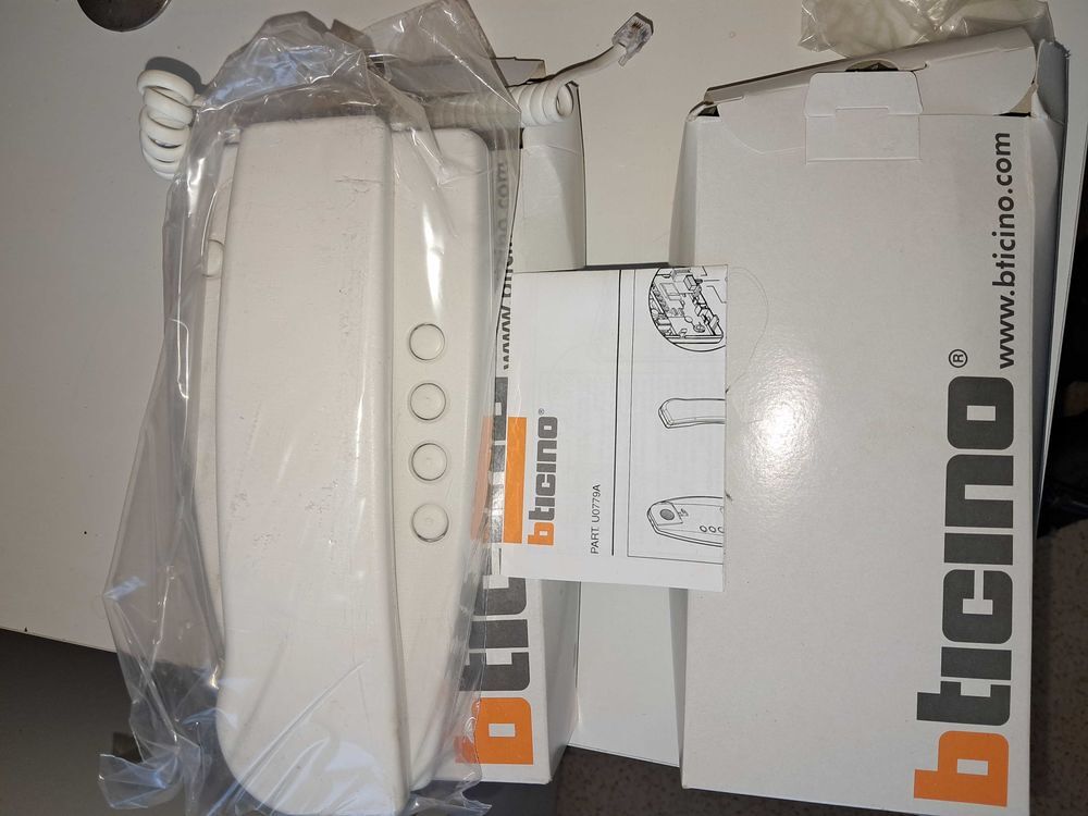 combin&eacute; interphone beticino 344212 Bricolage