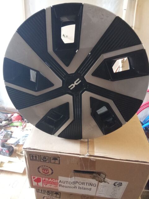 Pi&egrave;ces et &eacute;quipements Voiture Pi&egrave;ces et &eacute;quipements Voiture  occasion Saint-Leu 97424