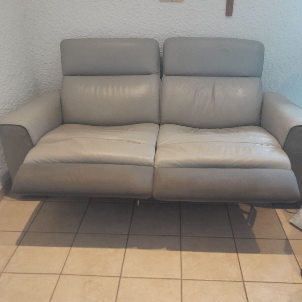 Canap&eacute; &eacute;lectrique cuir Meubles