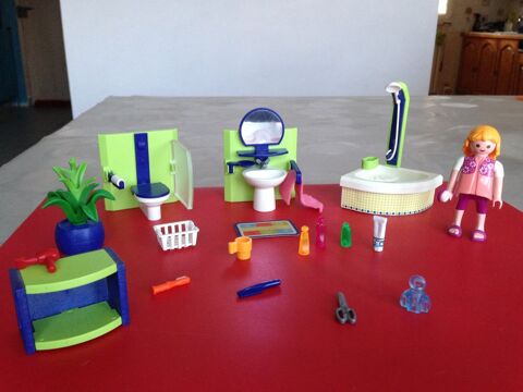 JEU PLAYMOBIL N� 4285: Salle de bain. 18 Saint-Vallier (71)