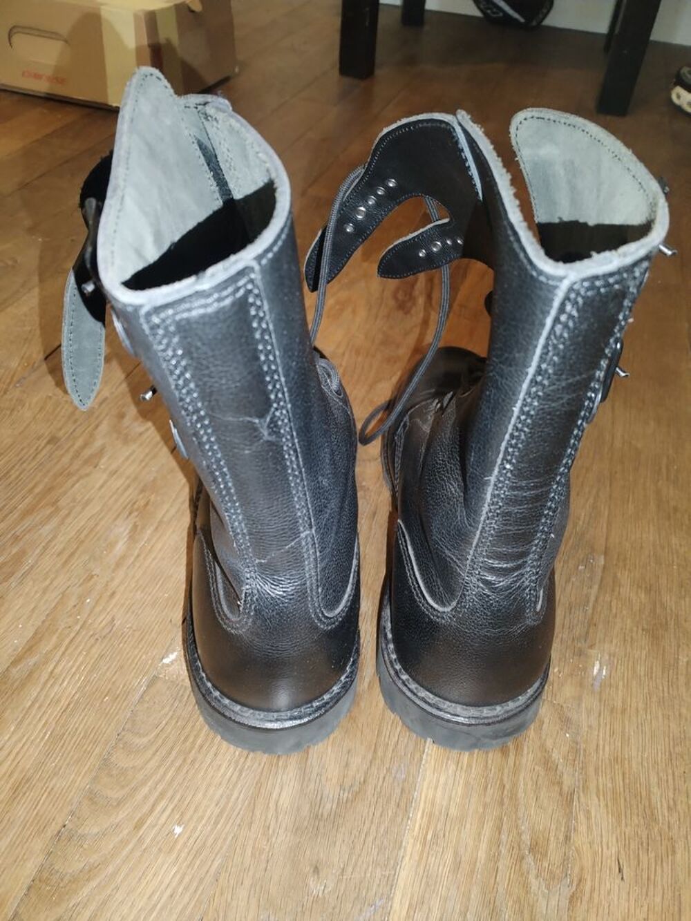 Rangers en cuir taille 42 Chaussures