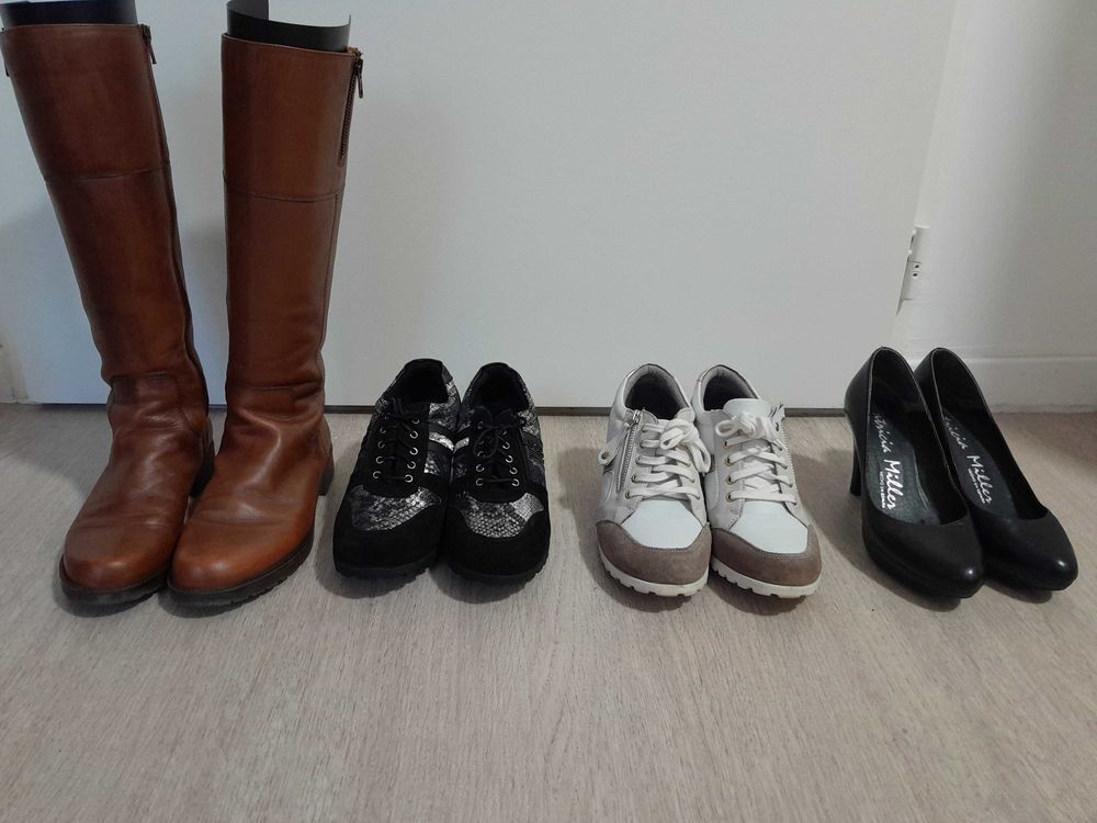 Echange chaussures contre robes Chaussures
