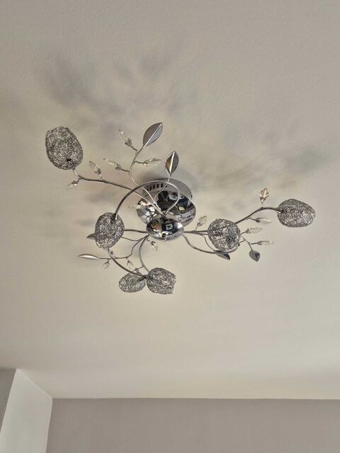 Lustre en tr�s bon �tat 80 Gargenville (78)