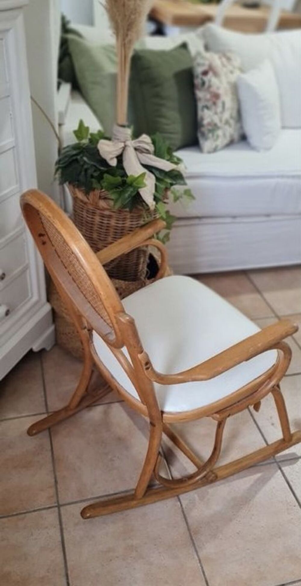 Rocking chair enfant en rotin Mobilier enfants