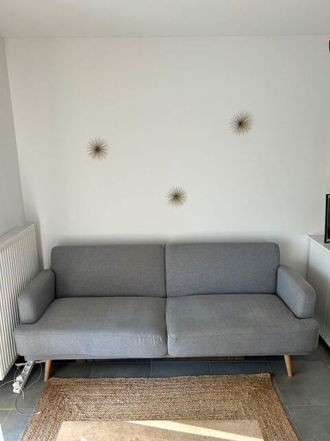 Canap� 3 places convertible 200 Saint-Jory (31)