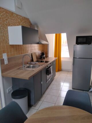  Appartement à louer 2 pièces 30 m² Bourges