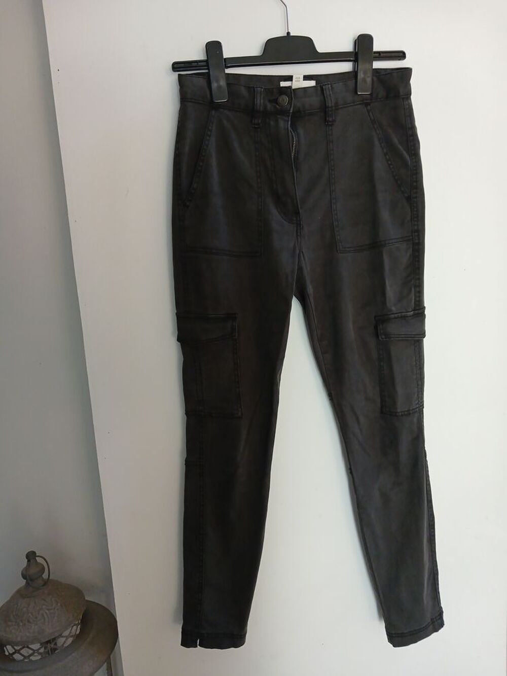 Pantalon Cargo femme noir H&amp;M 36. Vêtements