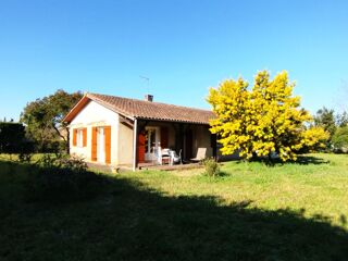  Maison  vendre 4 pices 90 m Izon
