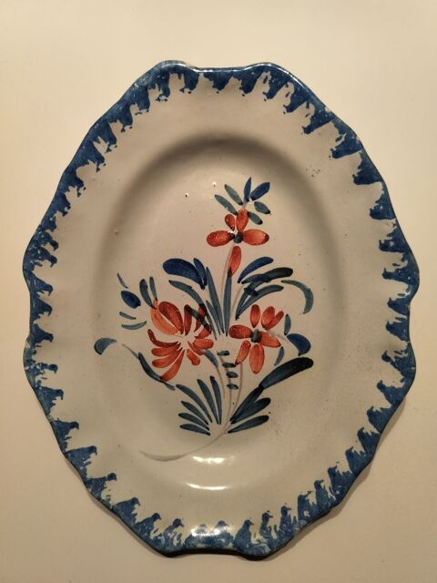 Plat ovale faience Normandie (Forges Les Eaux?) 19�me 39 Villeneuve-le-Roi (94)