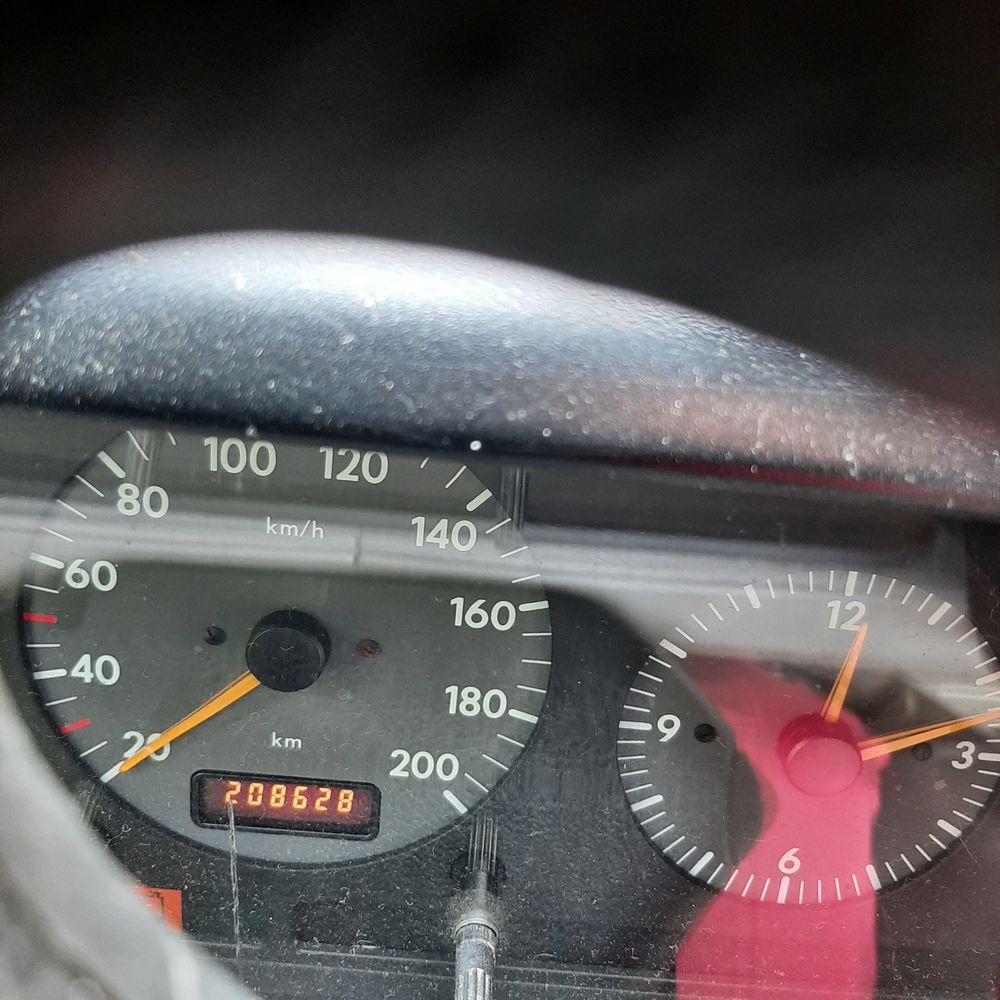 LT FGN 35 2.5 TDI 83 Empt 3000 1998 occasion 61110 R&eacute;malard