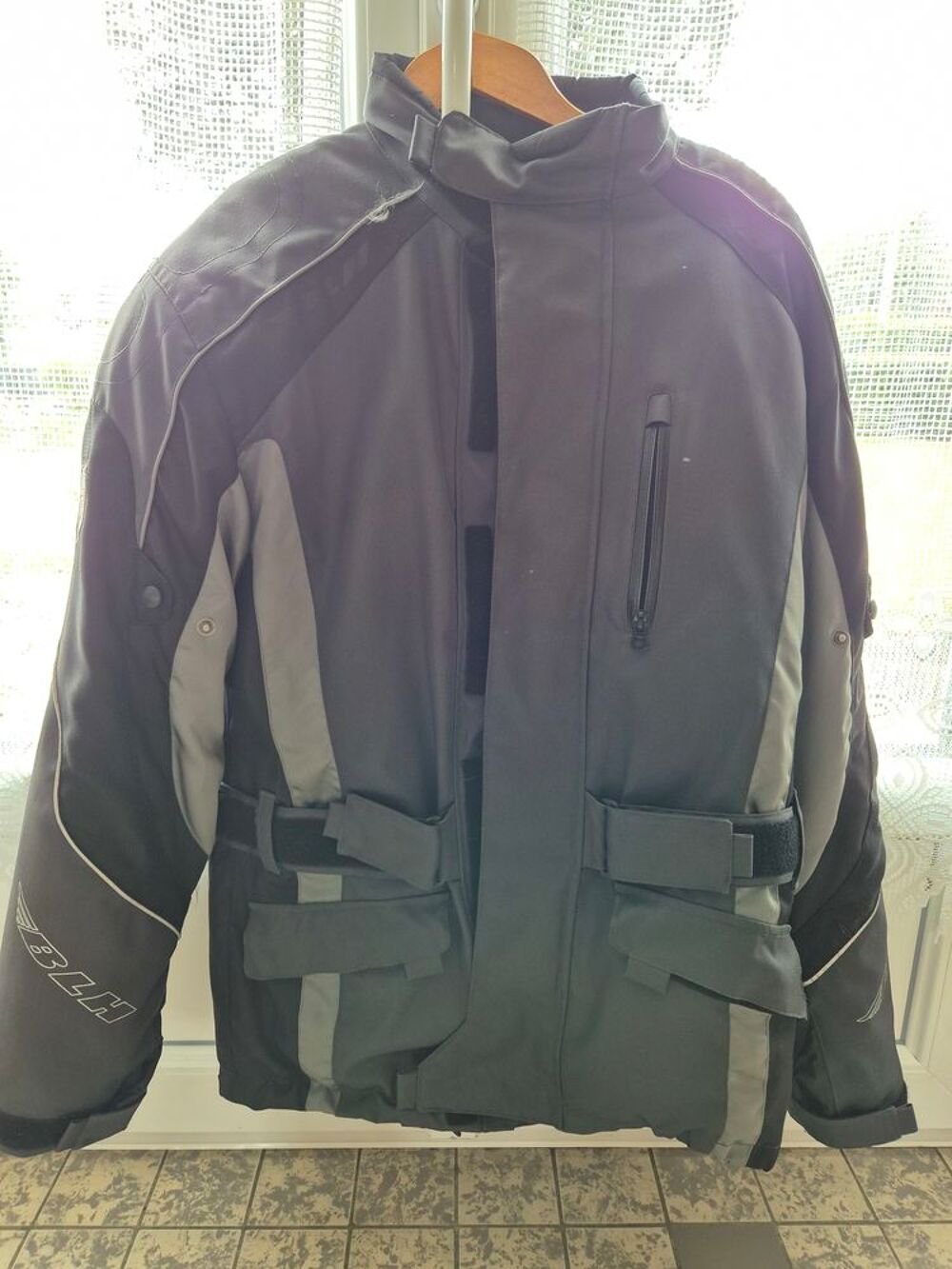 Blouson moto homme et femme Vêtements
