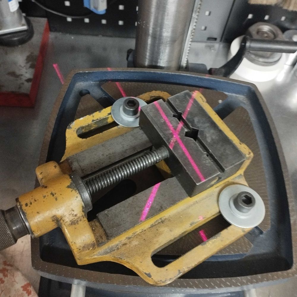 perceuse &agrave; colonne avec variateur 220V Bricolage