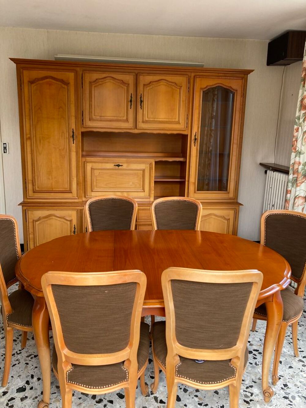 Salle &agrave; manger Meubles