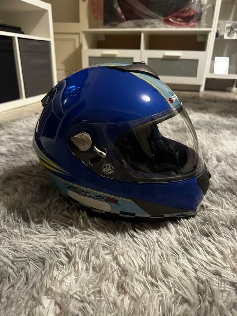Pi&egrave;ces et &eacute;quipements Moto - Scooter - Quad Casques - v&ecirc;tements moto  occasion Toulon 83000