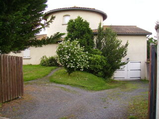  Villa  louer 4 pices 100 m Saint-georges-de-reneins