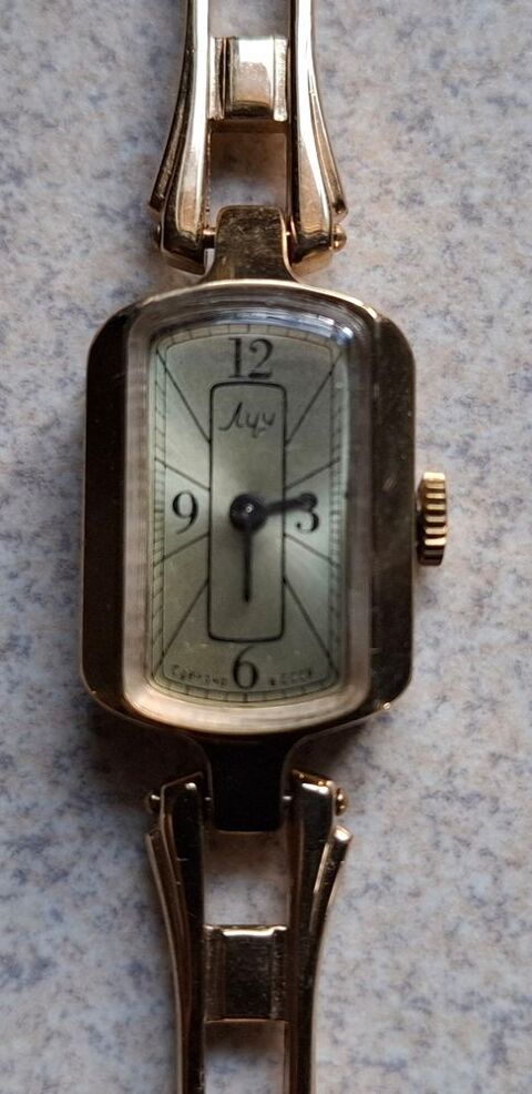 Montres pour femmes 80 Paris 20 (75)