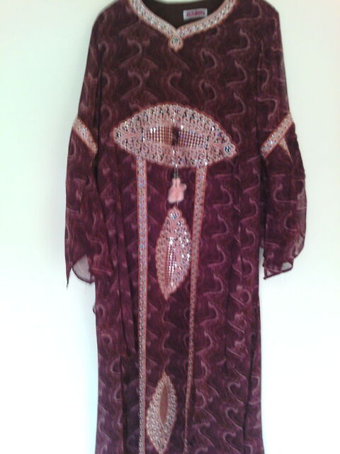 CAFTAN MAROCAIN 40 Livry-Gargan (93)