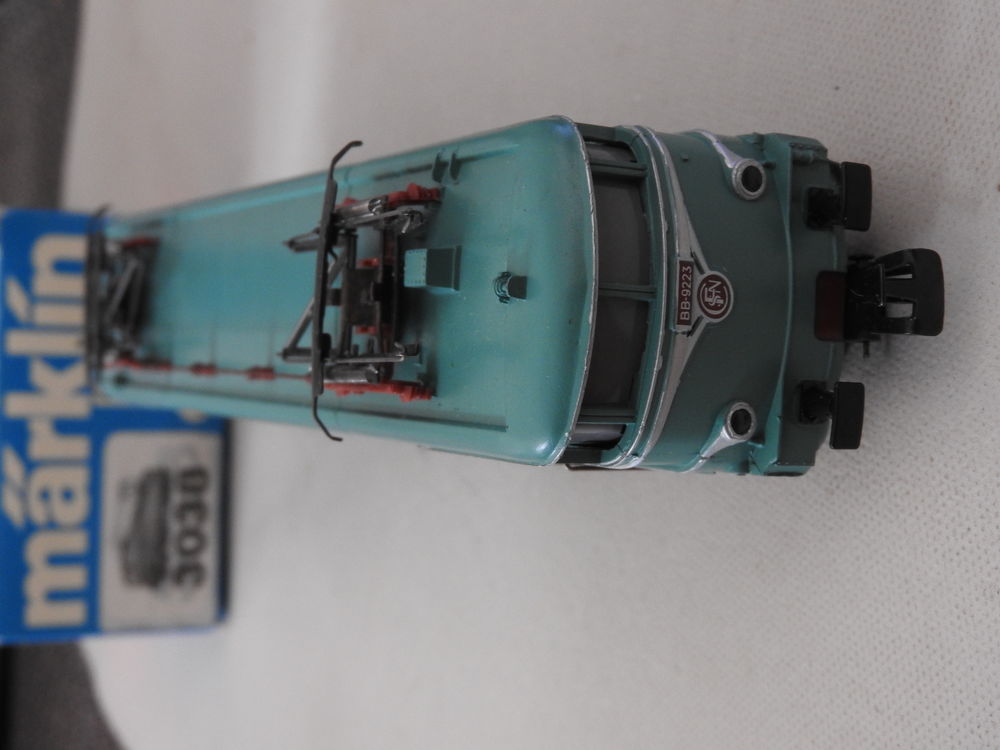 Echelle HO - M&auml;rklin Loco &eacute;lectrique BB 9223 SNCF r&eacute;f. 3038 
