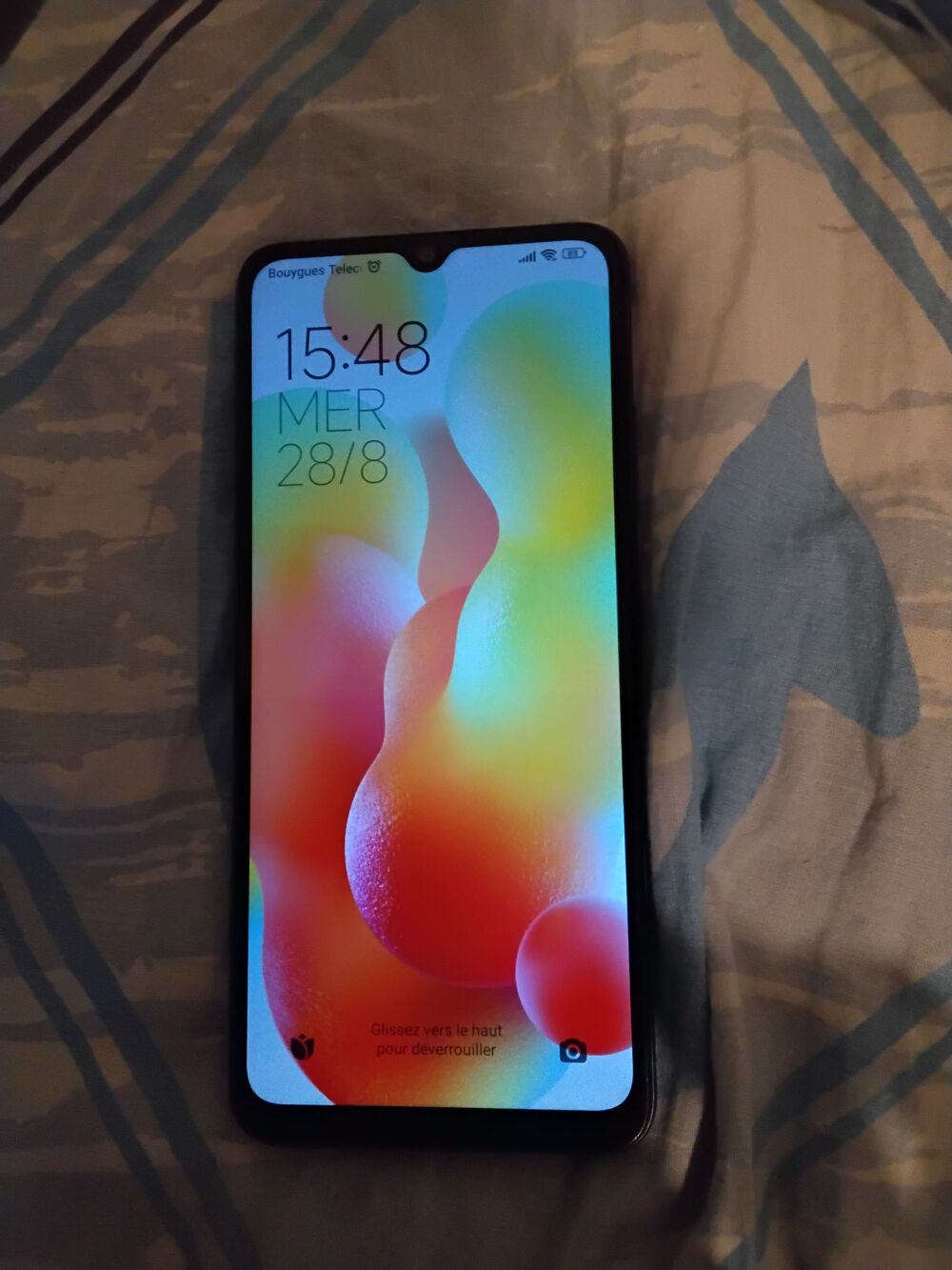 Xaomi redmi 12c 64go occasion fonctionnelle avec chargeur Téléphones et tablettes