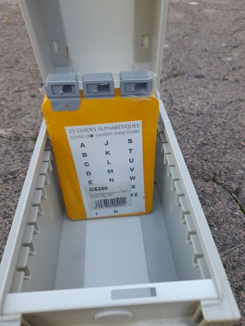 Bo�te portative r�pertoire �tat neuve 3 Craponne (69)