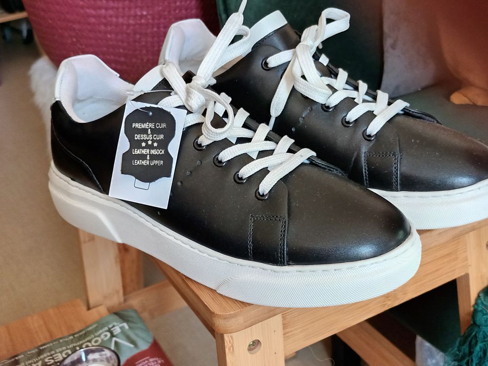Chaussures neuves cuir P.40 Chaussures