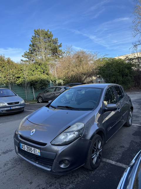 Renault clio iii dCi 85 eco2 Exception Pack Cuir