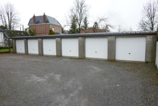  Parking / Garage à louer 16 m²