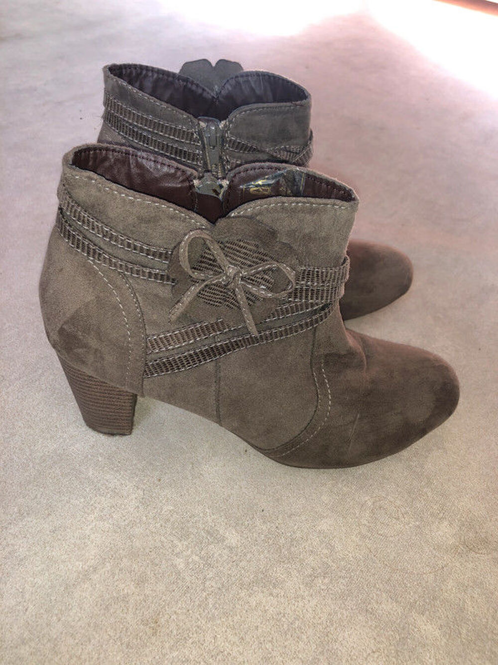 Boots Lady Glam P40 en tbe &agrave; 15 euros
Chaussures