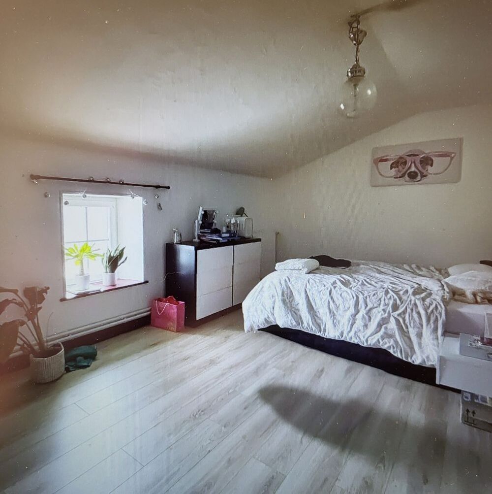 Location Colocation chambre meublée Corme-royal