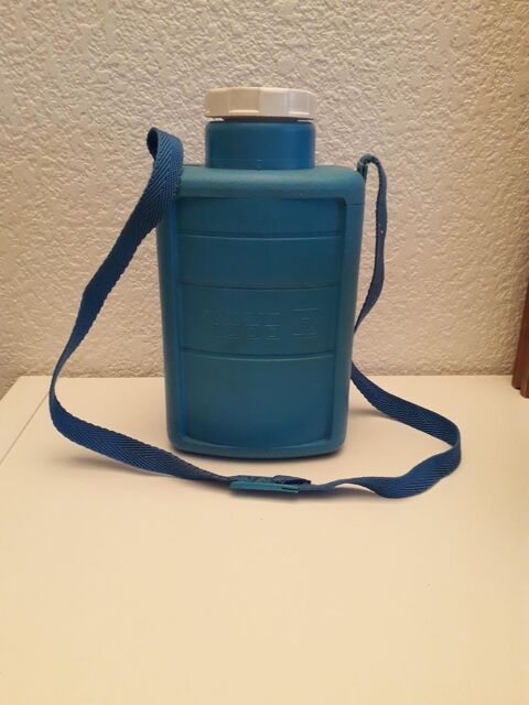 Gourde thermos camping gaz 1l 10 Le Luc (83)