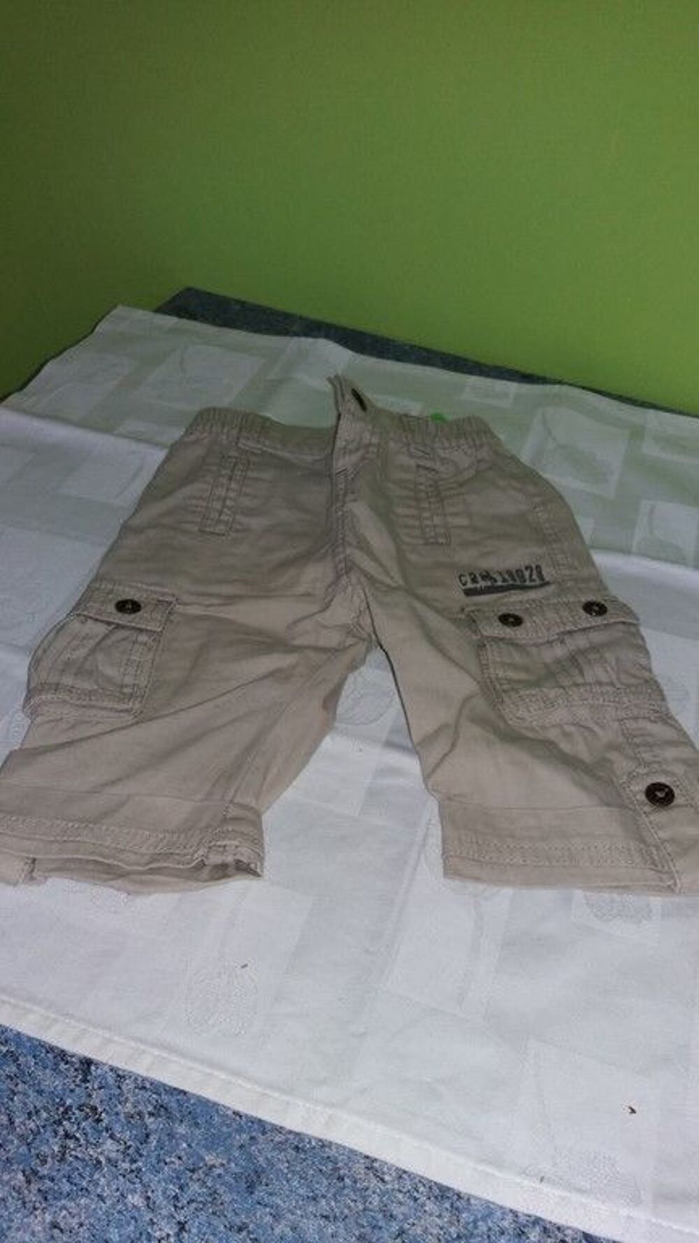 VETEMENTS BEBE DE 0 A 6 MOIS NEUF Pu�riculture
