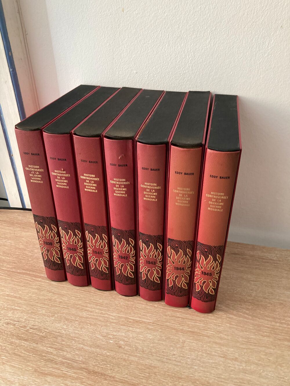 COLLECTION DE LUXE " HISTOIRE CONTROVERS&Eacute;E DE LA 2EME GUERRE Livres et BD