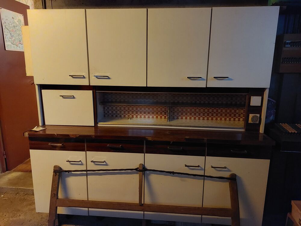 Buffet cuisine formica Meubles