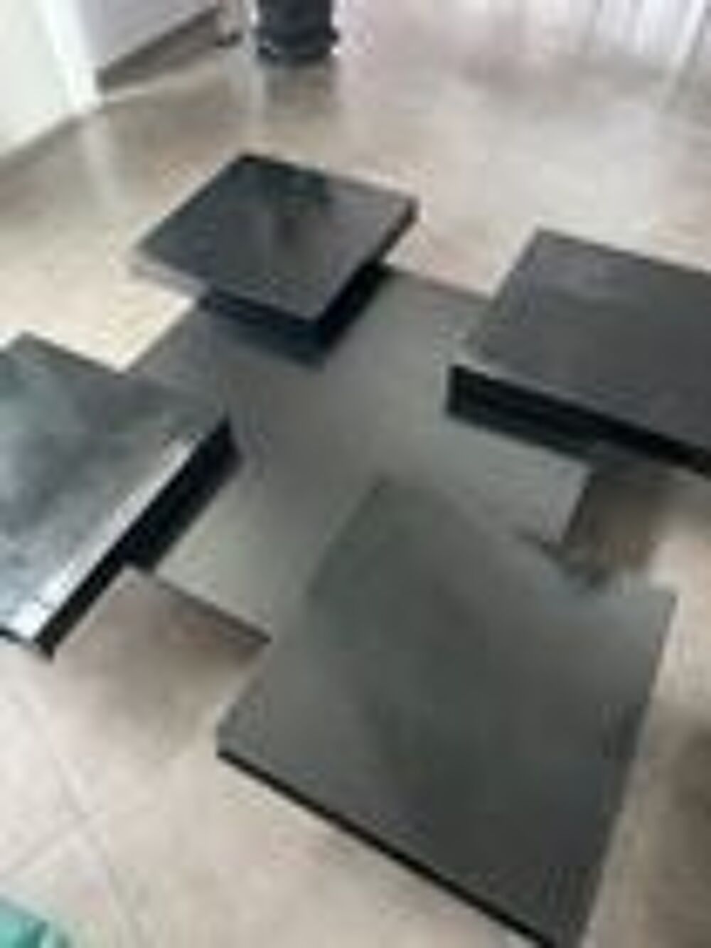 TABLE DE SALON Meubles