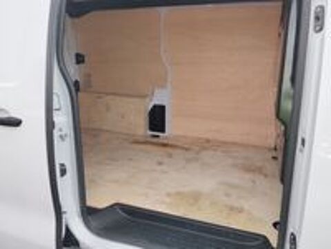 Vivaro VIVARO FGN TAILLE M BLUEHDI 120 S&S BVM6 PACK BUSINESS 2022 occasion 59820 Gravelines