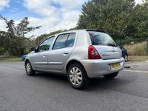 Clio II RENAULT CLIO II (2) CAMPUS 1.5 DCI 80 5P 2007 occasion 95610 &Eacute;ragny