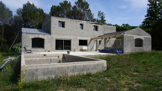 Maison � vendre 6 pi�ces 205 m�